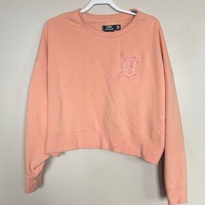 Pro Standard Detroit Tigers Cropped Sweatshirt Peach Women’s Size L MLB